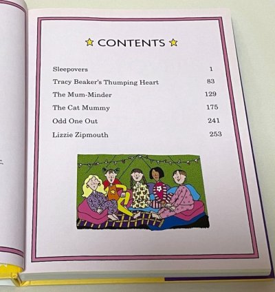 画像1:  My Jacqueline Wilson Treasury（ジャクリーン・ウィルソン）◇大型本304ページ