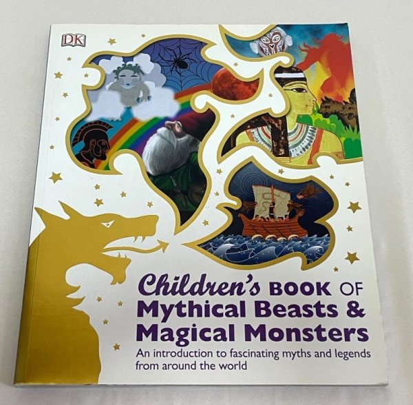 画像1: Children's Book of Mythical Beasts & Magical Monsters◇神話や魔法生物の世界に存在する英雄や怪物たちの冒険を発見 (1)