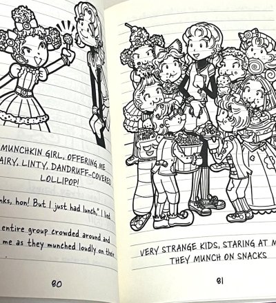 画像2: Dork Diaries◇全世界で5000万部を超える大ベストセラー「ドーク・ダイアリーズ」シリーズ