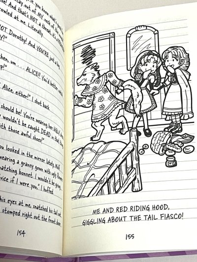 画像1: Dork Diaries◇全世界で5000万部を超える大ベストセラー「ドーク・ダイアリーズ」シリーズ