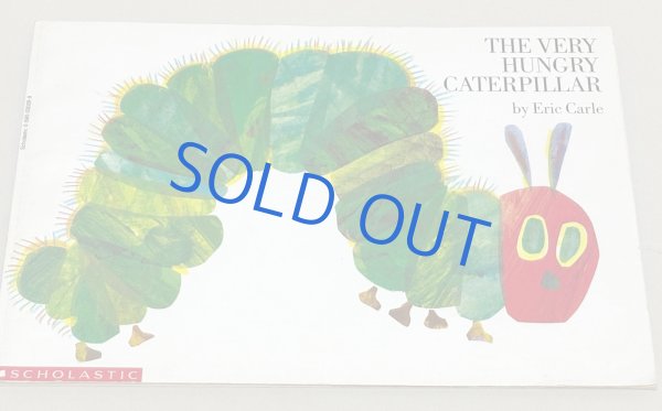 画像1: The Very Hungry Caterpillar◇はらぺこあおむしの英語絵本 (1)