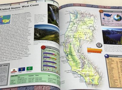 画像1: Scholastic Atlas of the World◇世界中の地理に関する事実と統計が載っている本