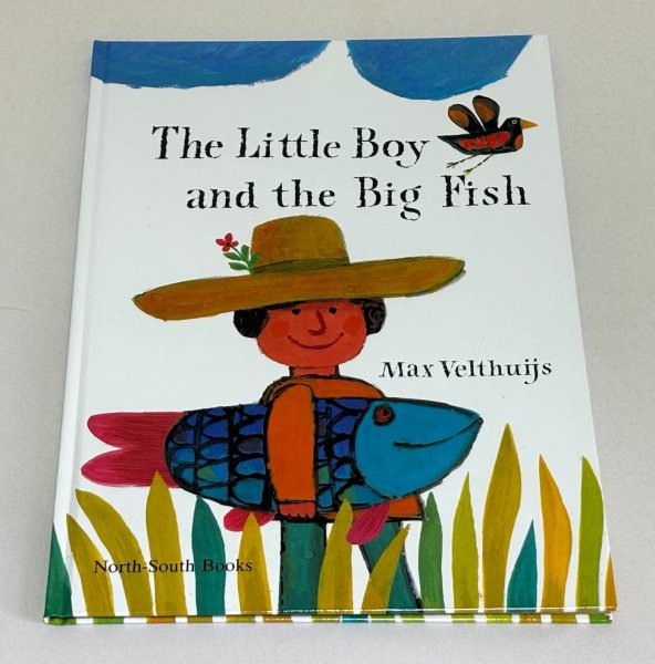 画像1: The Little Boy and the Big Fish◇少年と一匹の大きな魚の出会いを通じて、やさしさ・思いやり・ほんとうの愛とは何かを描いた心あたたまるお話 (1)