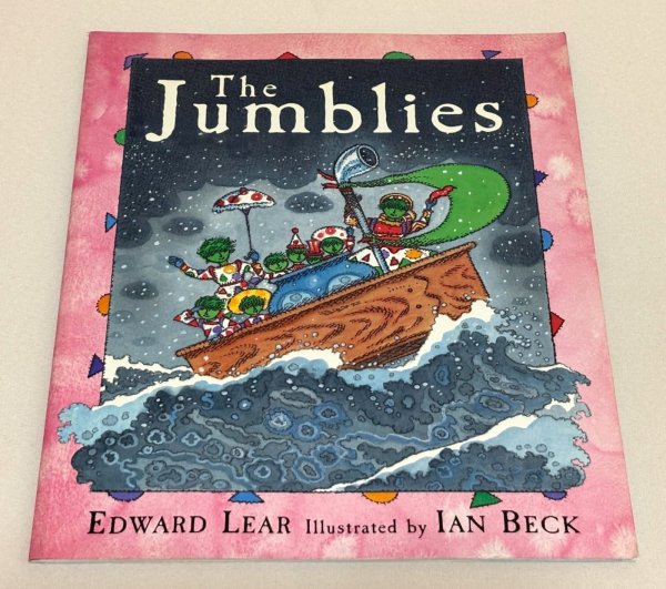 画像1: The Jumblies◇緑色の頭と青い手を持つジャンブリーズたちが、なんと「ざる」に乗って海へ旅立つという奇想天外な冒険のお話 (1)
