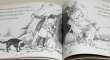 画像3: We're Going on a Bear Hunt きょうはみんなでクマがりだ◇自然の中での冒険を通じて、家族の絆や言葉の楽しさを感じられる絵本 (3)