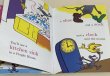 画像3: In a People House◇いたずら好きのねずみが、鳥を連れて“人間のおうち”を探検する、ユーモアあふれるリズミカルなお話 (3)