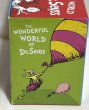 画像2: The Wonderful World of Dr Seuss◇ドクター・スースの名作が20作品も詰まった、大迫力の大判絵本セット。子どもたちを“ドクター・スースワールド”に誘い、読んで笑って英語リズムを感じられる、読み聞かせの宝庫 (2)